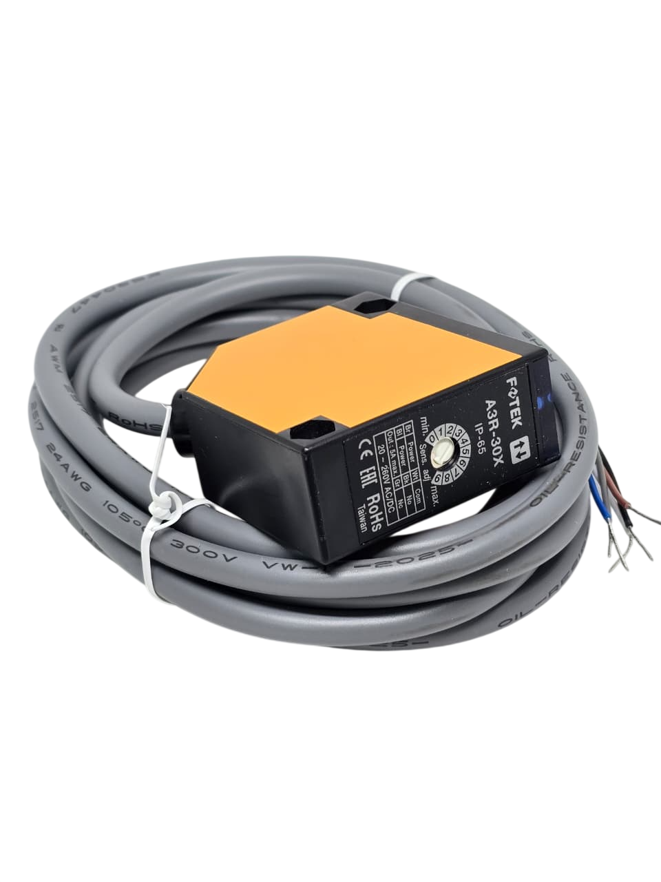 SENSOR FOTOELECTRICO FOTEK 